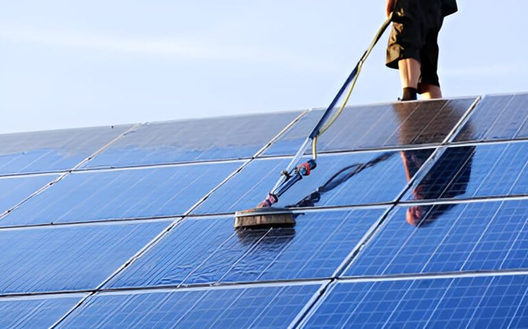 solar-module-cleaning solar-module-cleaning